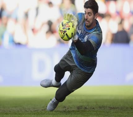 库尔图瓦伤愈复出在即，有望在国家德比中重回赛场