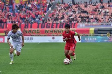 重庆铜梁龙1-0送青岛海牛三连败 肯帕努制胜