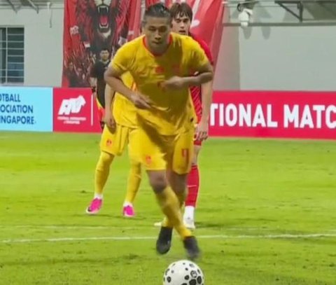 半场：国安0-0泰山，郑铮直红，张玉宁进球被吹