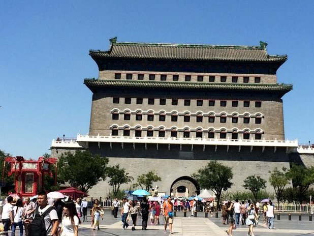 官方：武汉三镇签下法国边前卫安托万-洛泰 出道巴黎青训